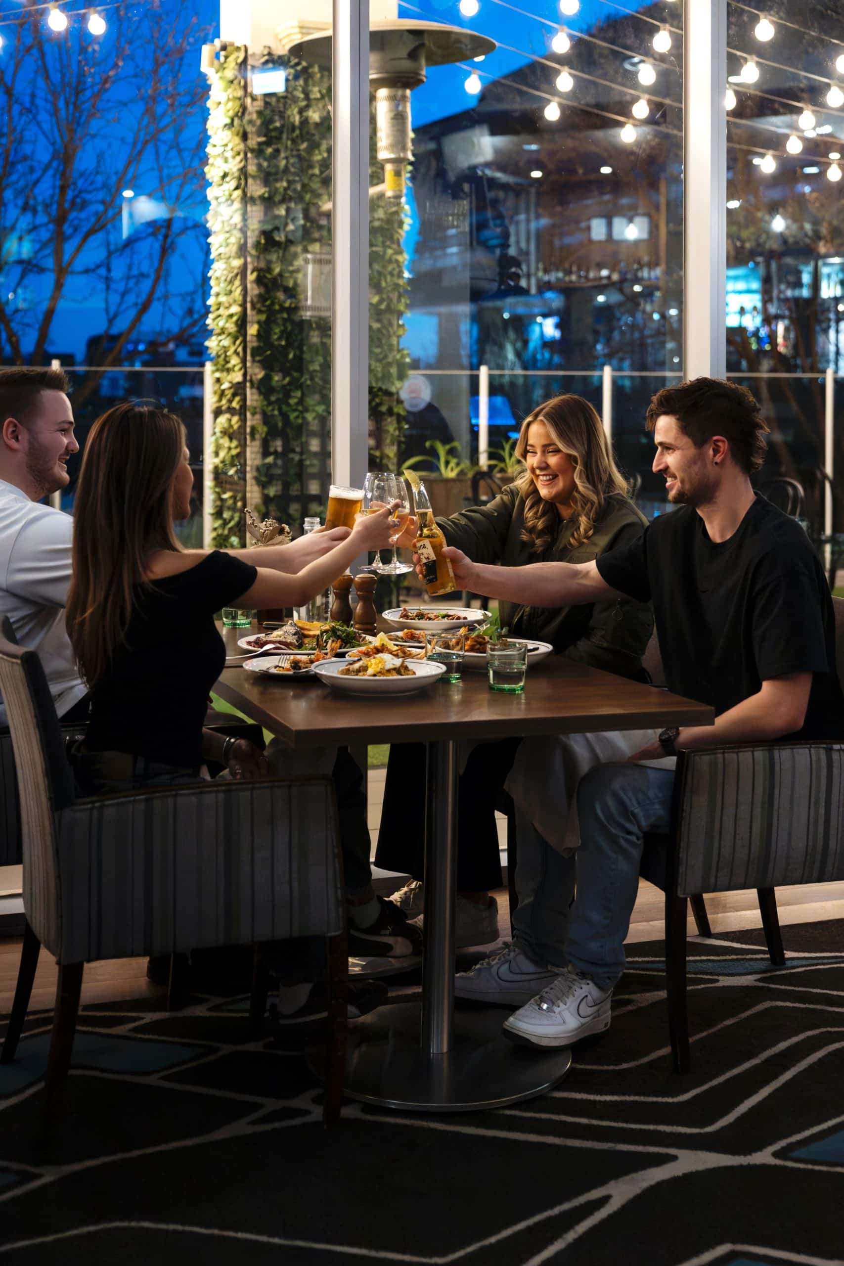 saigebistro groups dining bistroclassics 1 scaled